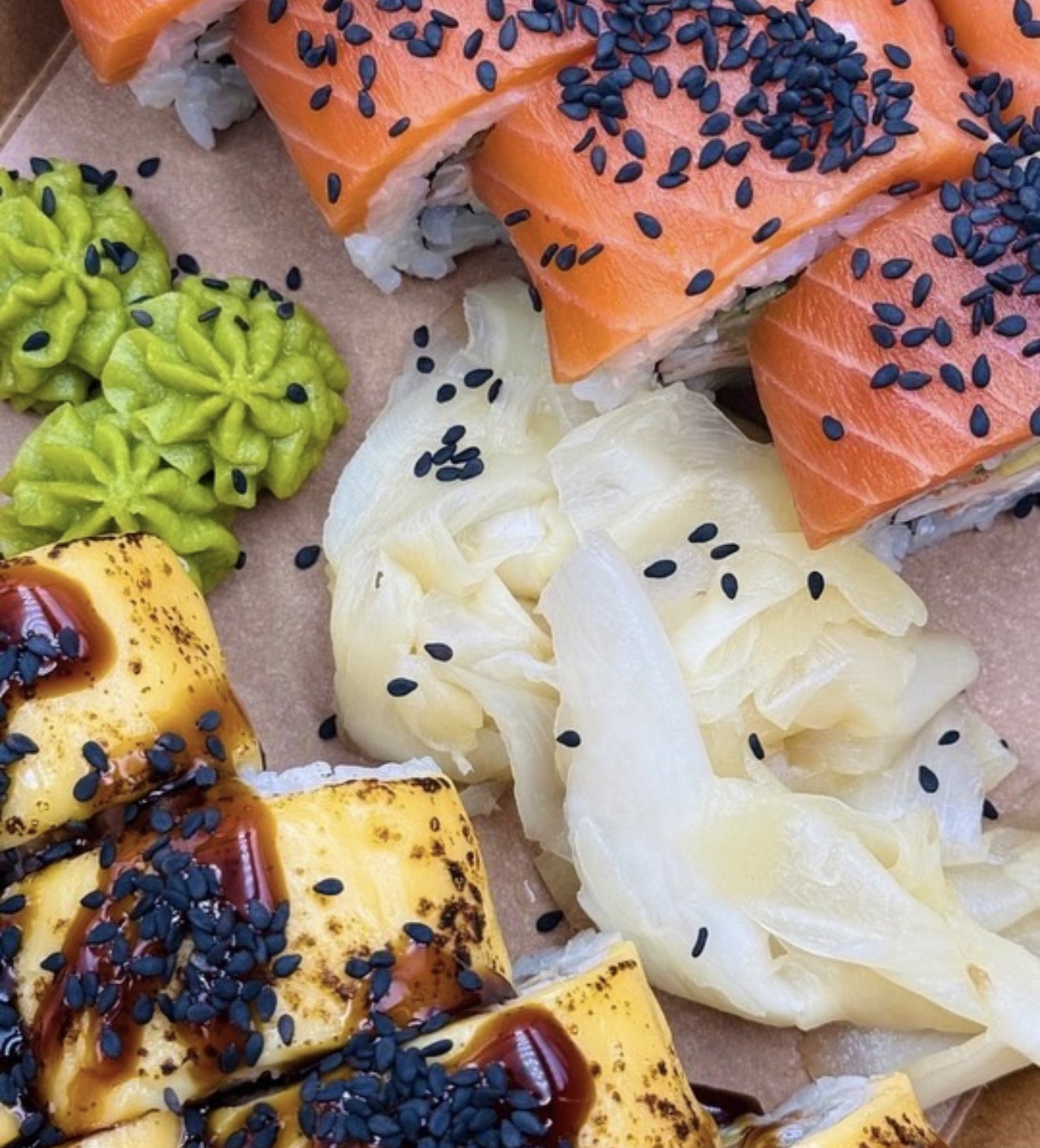 Salmon and mango rolls